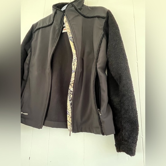 Spyder Black Nylon Jacket Boucle Sleeves Paisley Trim Women’s Size 8 US - Picture 4 of 12